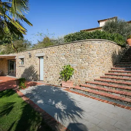 Villa Il Granducato Policiano